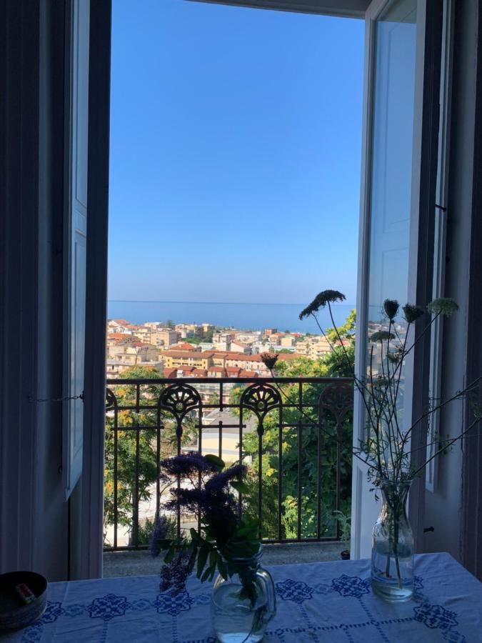 Apartamento Palazzo Carratelli Amantea Exterior foto
